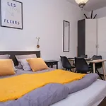 Cozy Downtown Fredrikinkatu Wi-fi Huoneisto Helsinki